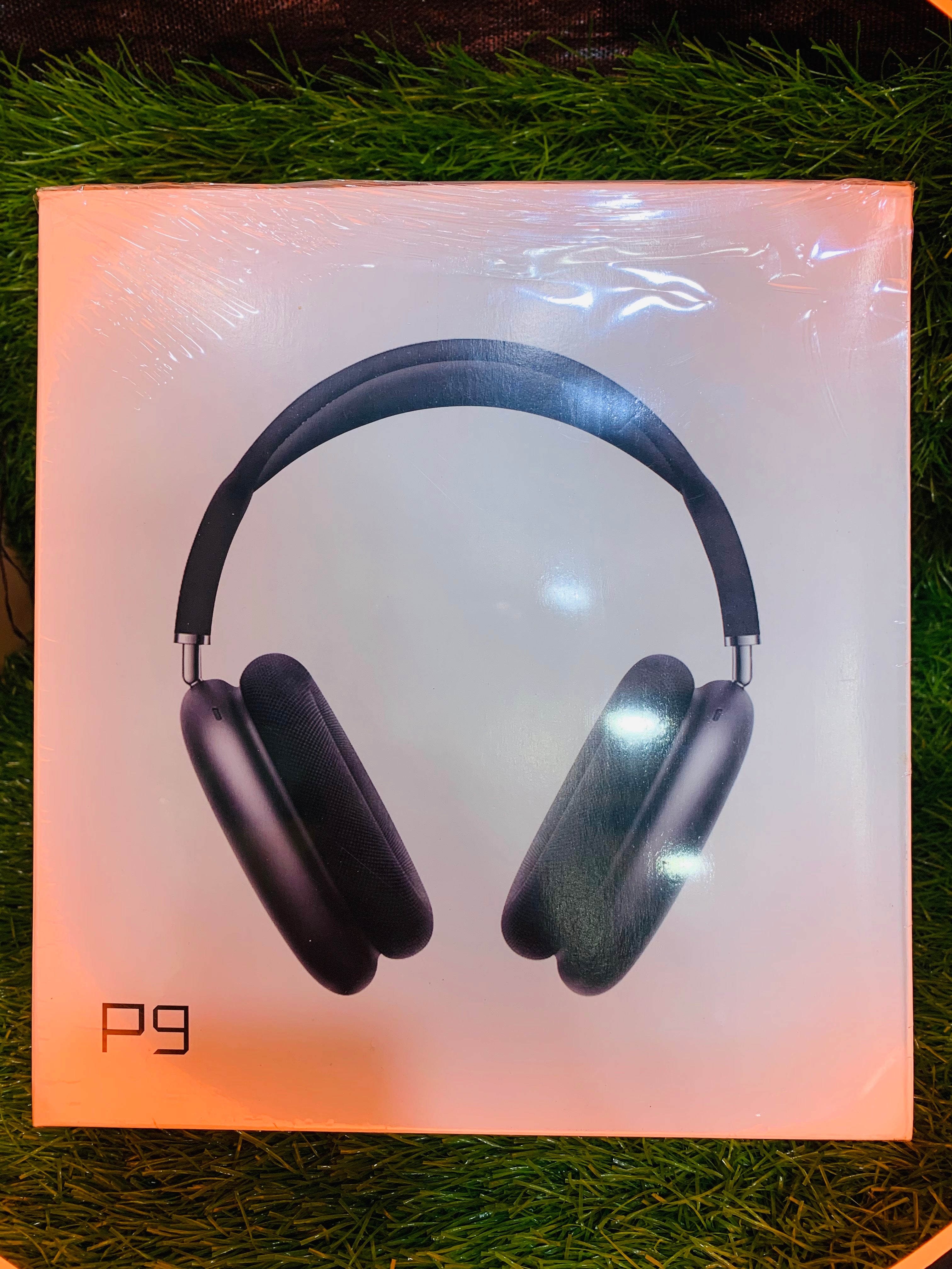 Wireless Bluetooth ON-ear Headphones– Apple Style (Replica)