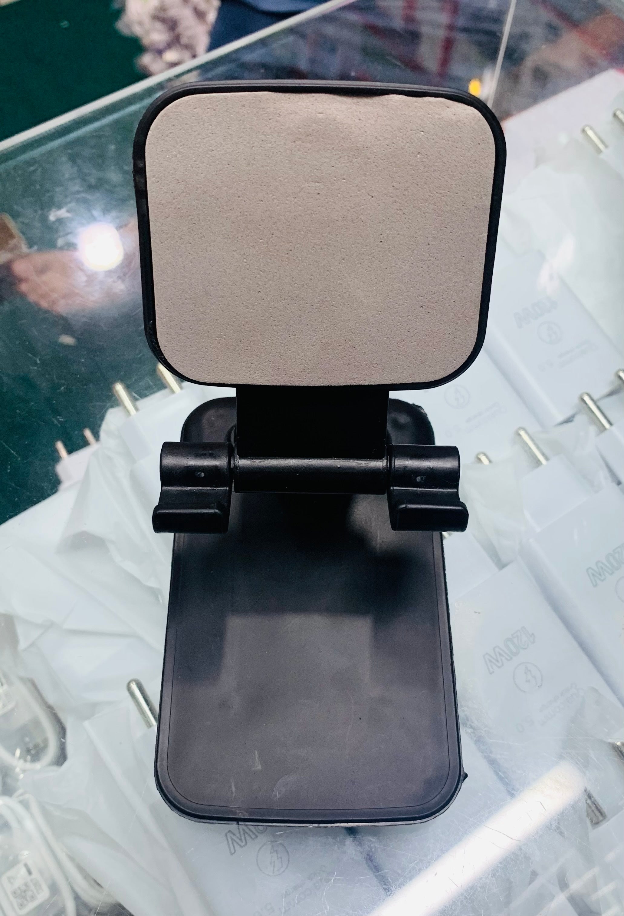 Smobitech Universal Phone Holder – Adjustable & Stable Grip