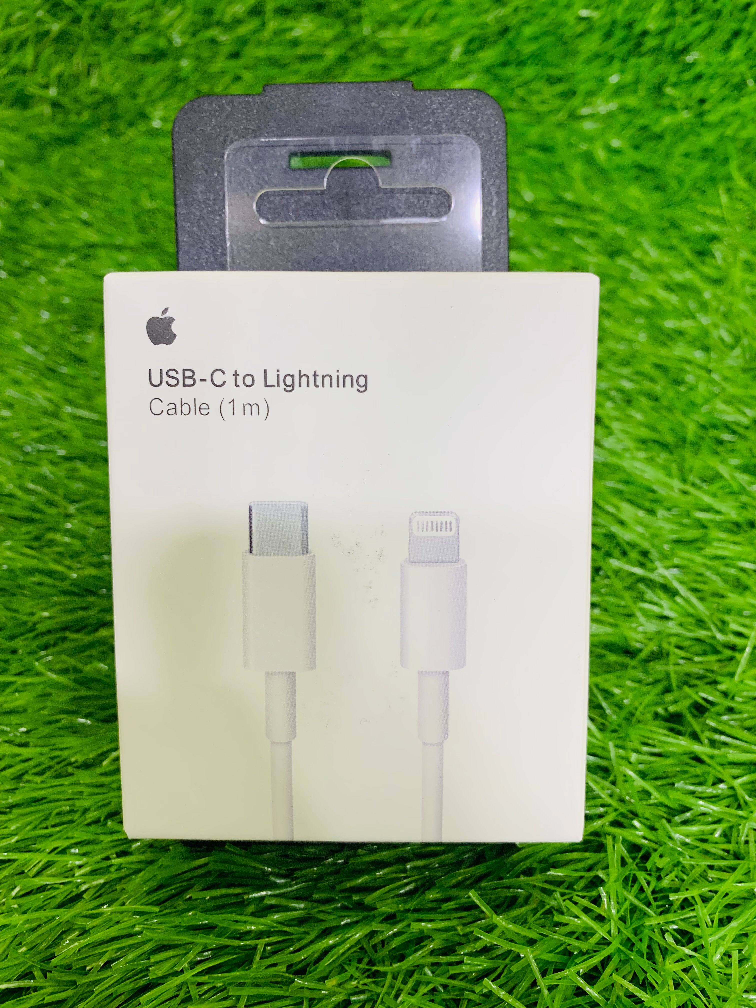 USB to Lightning Cable – 1m Fast Charging for iPhone/iPad